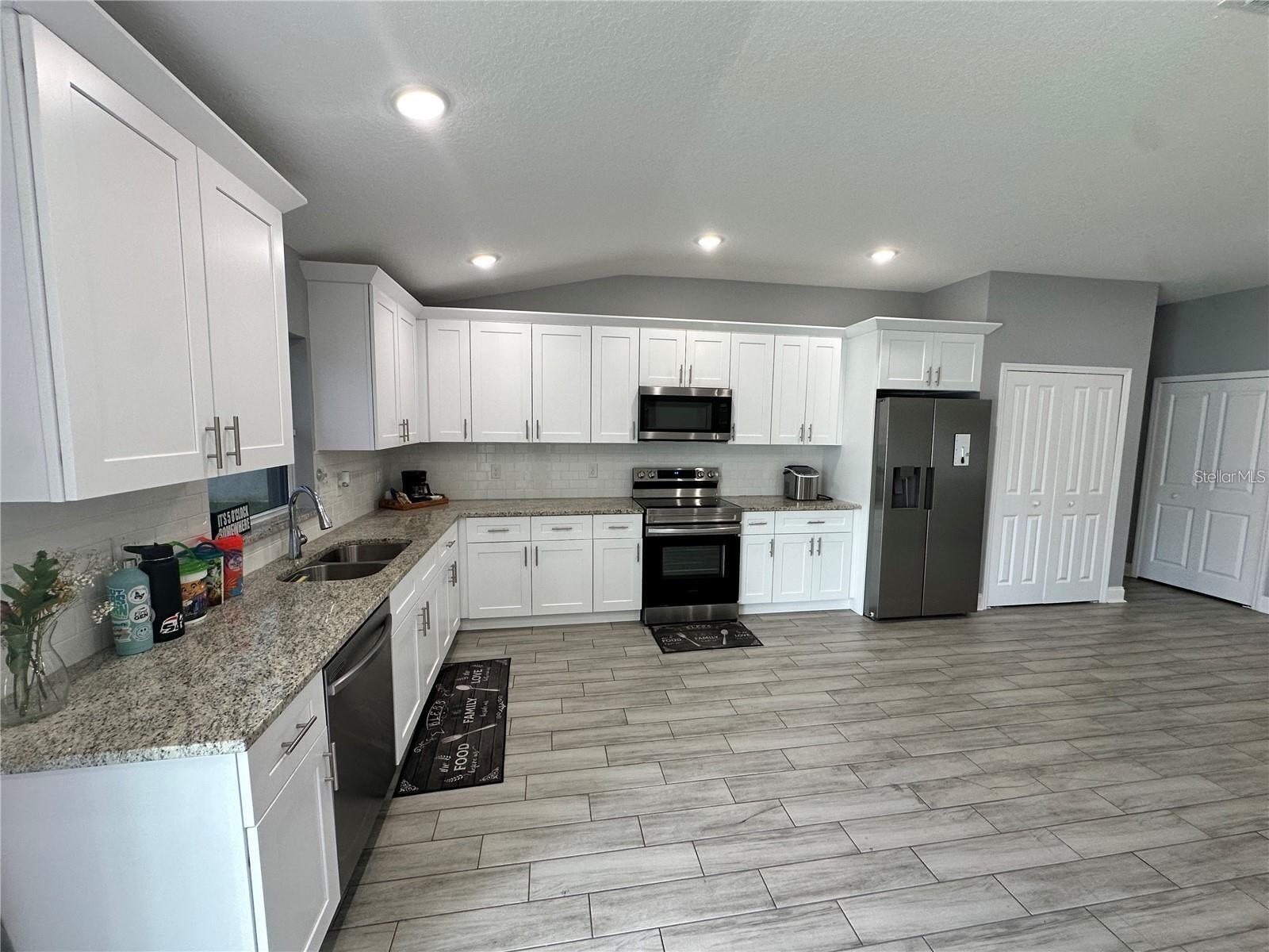 POINCIANA VILLAGE 2 NBHD 1 - Residential Lease