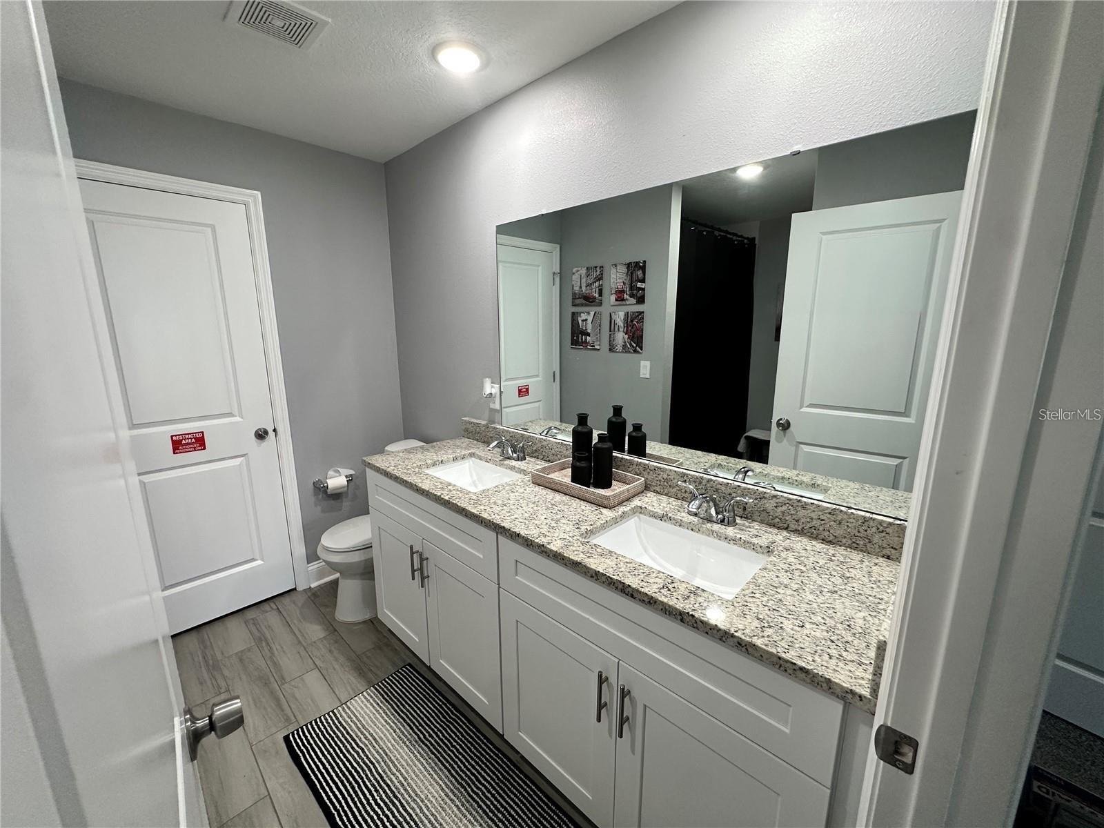 POINCIANA VILLAGE 2 NBHD 1 - Residential Lease