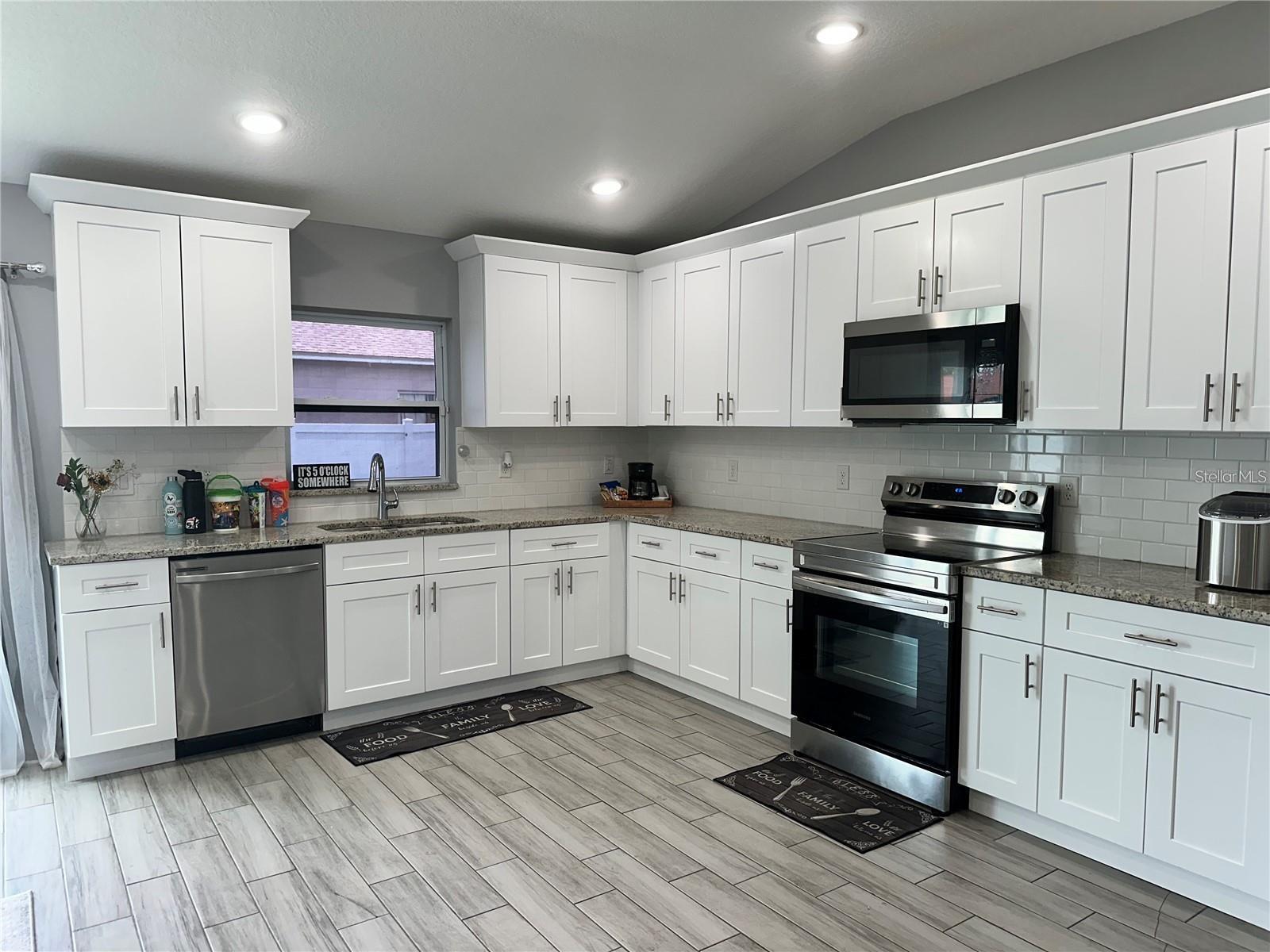 POINCIANA VILLAGE 2 NBHD 1 - Residential Lease