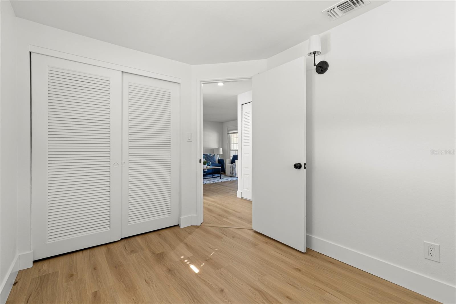 ORANGE LAKE VILLAGE 2 - Residential