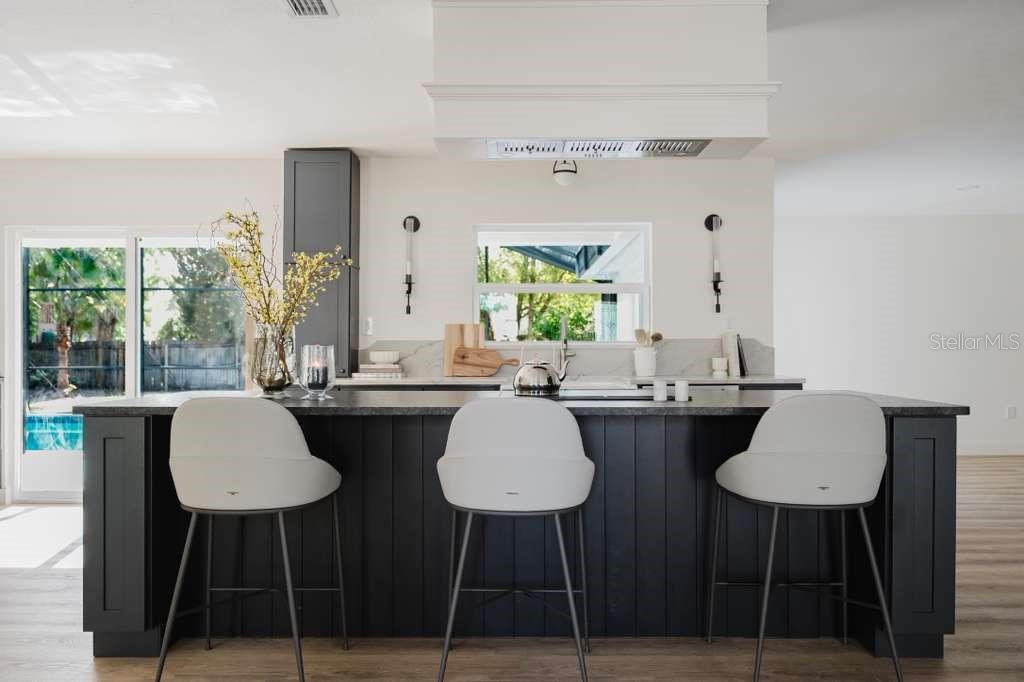 100 COUNTRYSIDE DRIVE