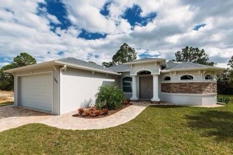 AVAILABLE SEASONAL 2025 Stunning 3-bedroom 2 bath Home in desirable North Port FL. beautifully furnished split open floor plan, inside laundry, large spacious kitchen with breakfast bar. Dining and family room. Master is spacious with large on suite walk-in wrap around shower, his and her sinks and water closet for privacy. Two additional bedrooms and bath on opposite side of the home. Wont last call now. Close to shopping, restaurants and more,