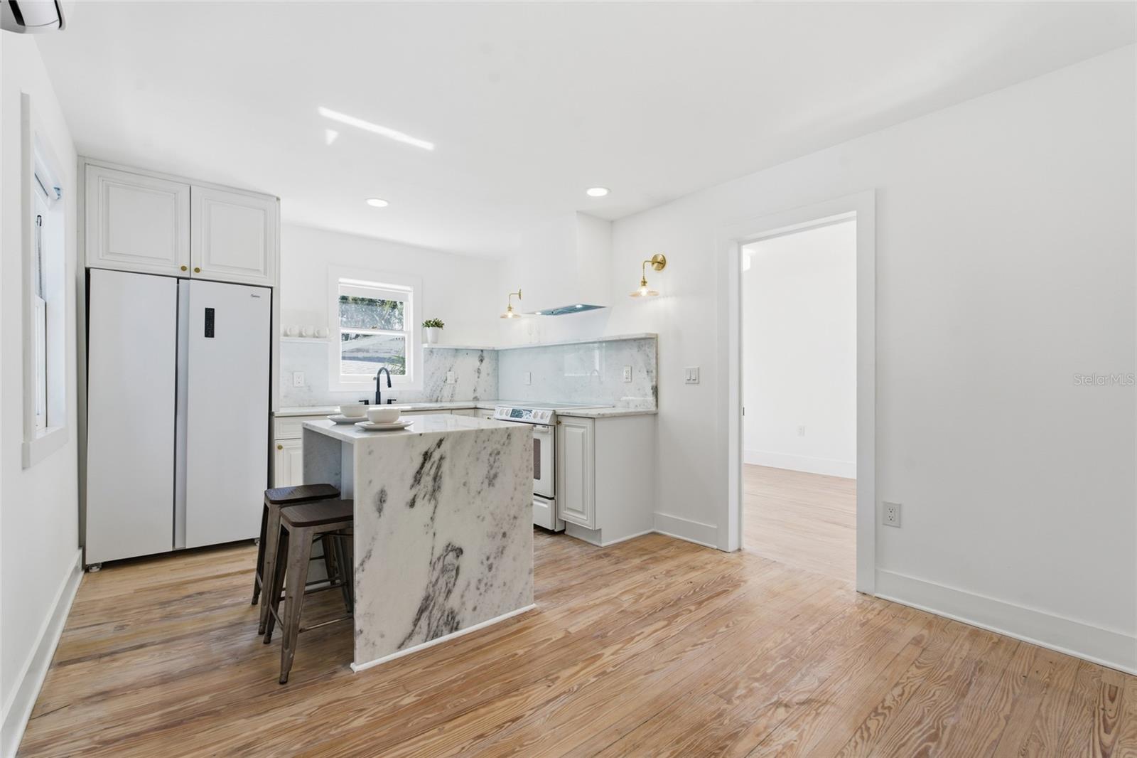 THORNTONS ADD - Residential Income