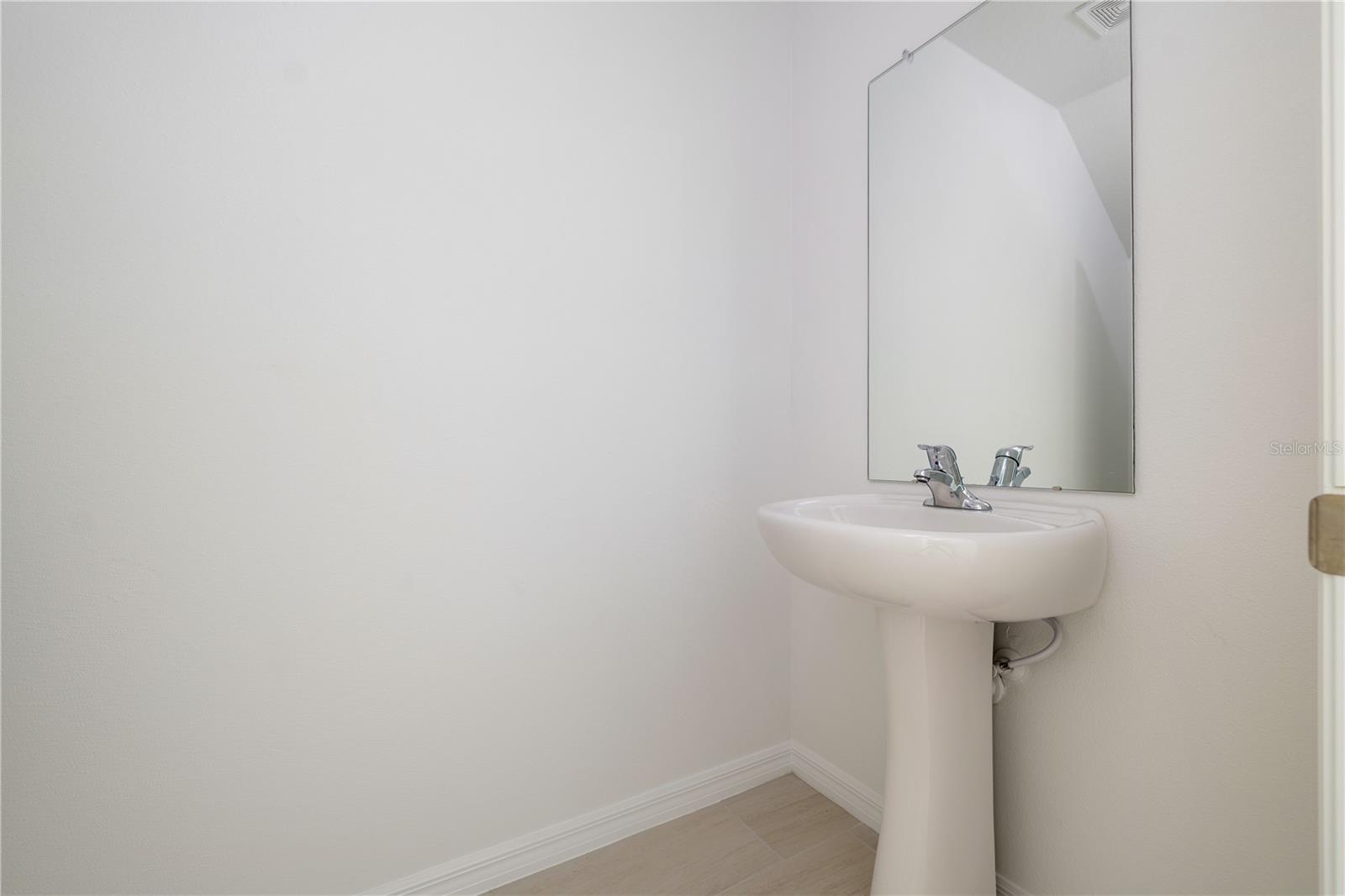 MIRADA PRCL 6 - Residential Lease