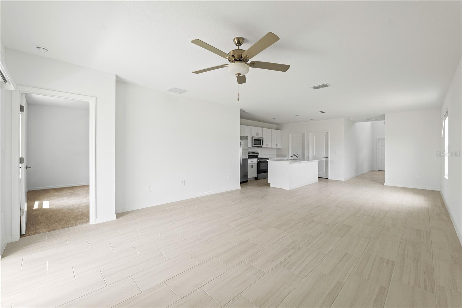 MIRADA PRCL 6 - Residential Lease