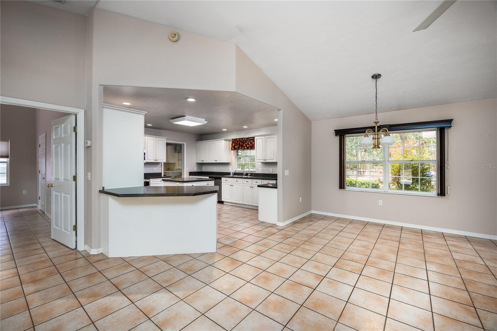 SPRING HILL - Residential