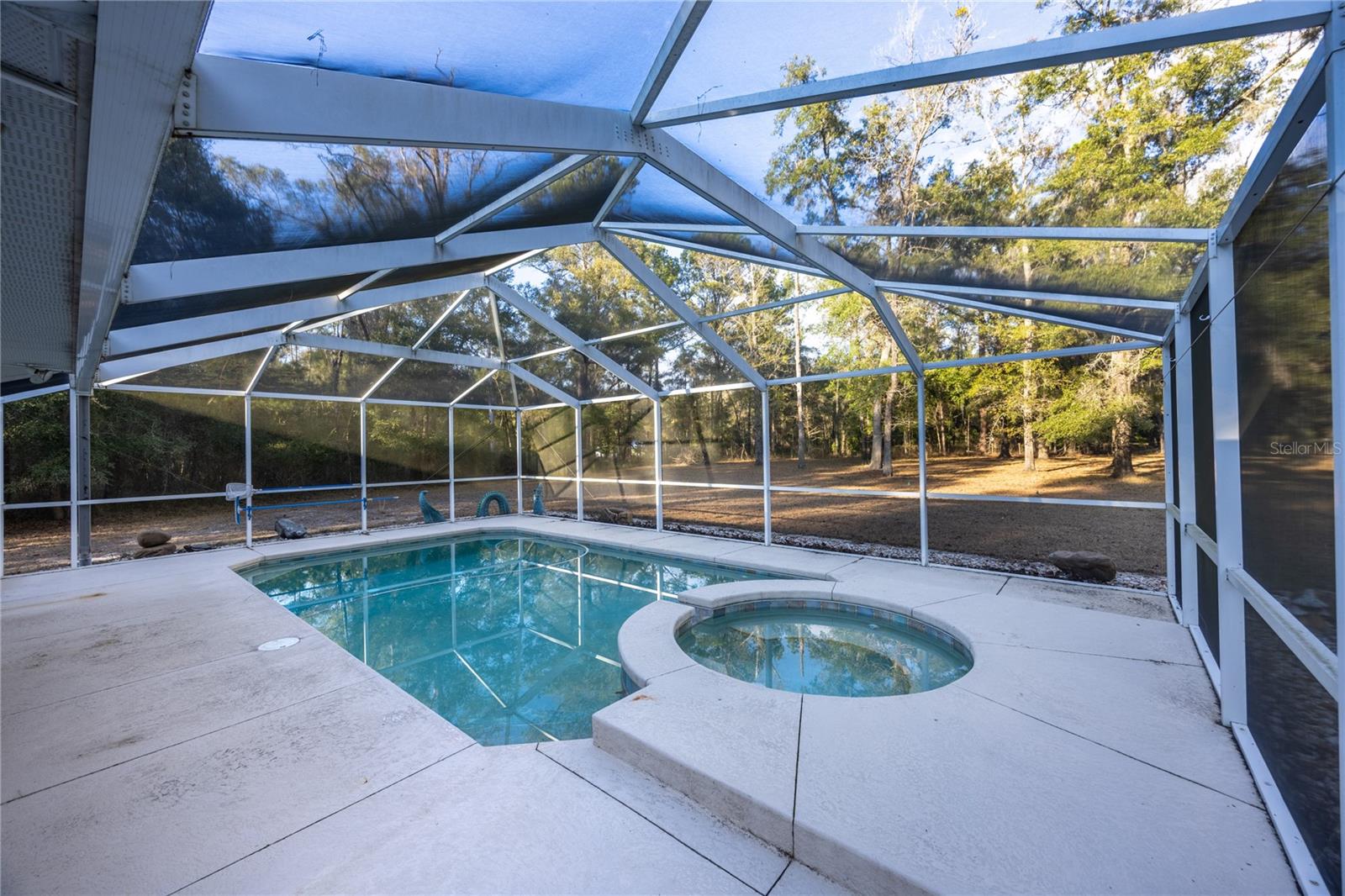 SPRING HILL - Residential