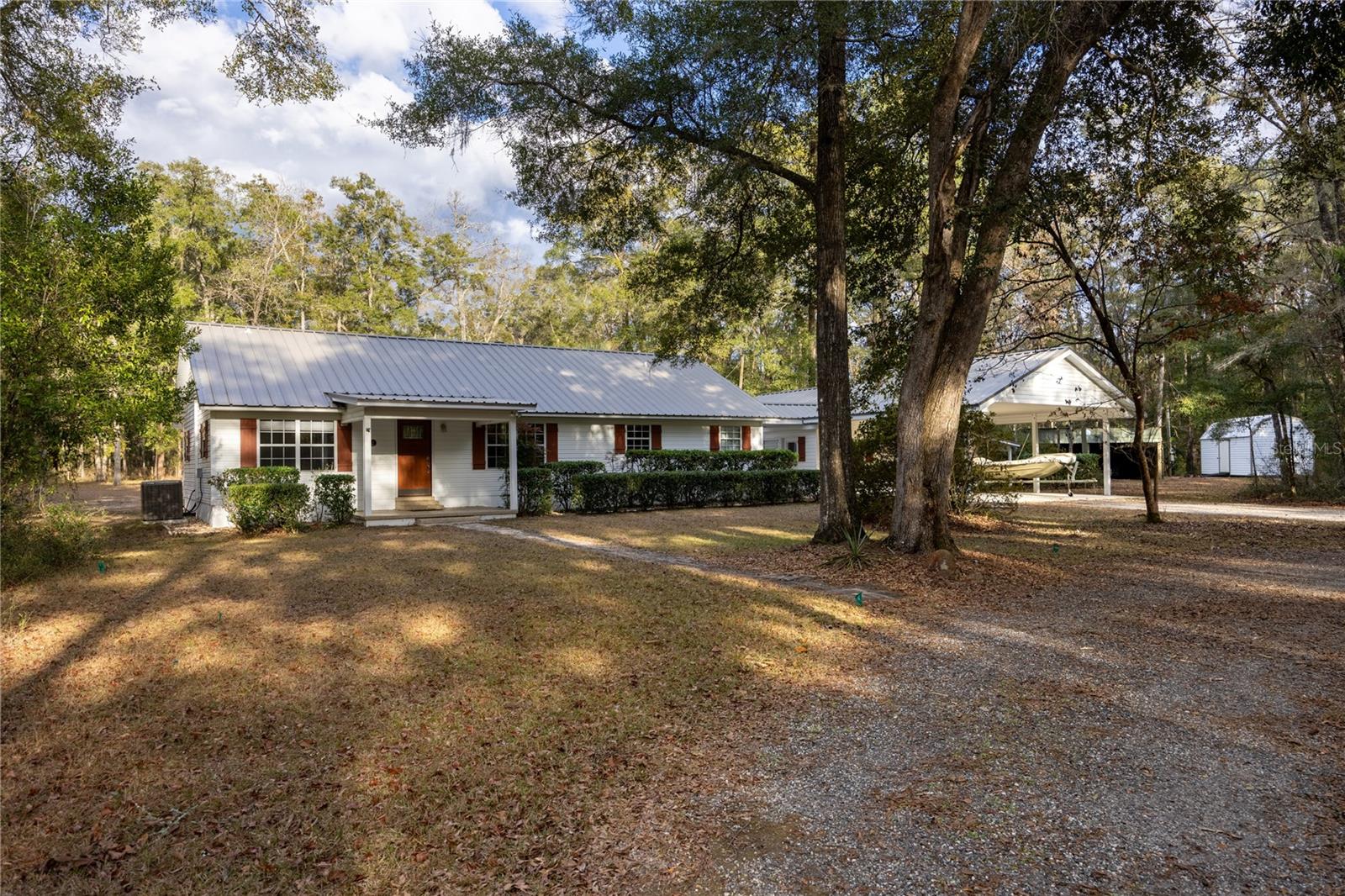 SPRING HILL - Residential