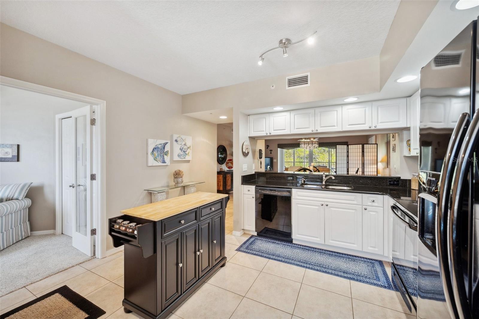 GOLF LAKE CONDO V AT EAST BAY - Residential