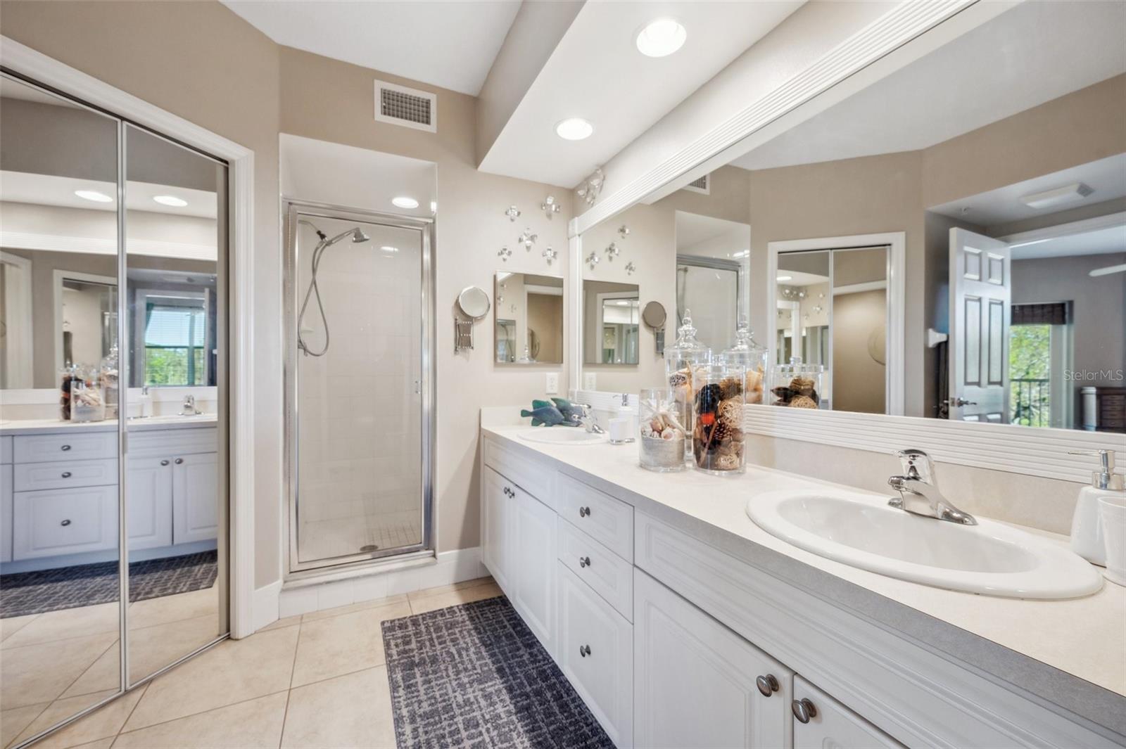 GOLF LAKE CONDO V AT EAST BAY - Residential