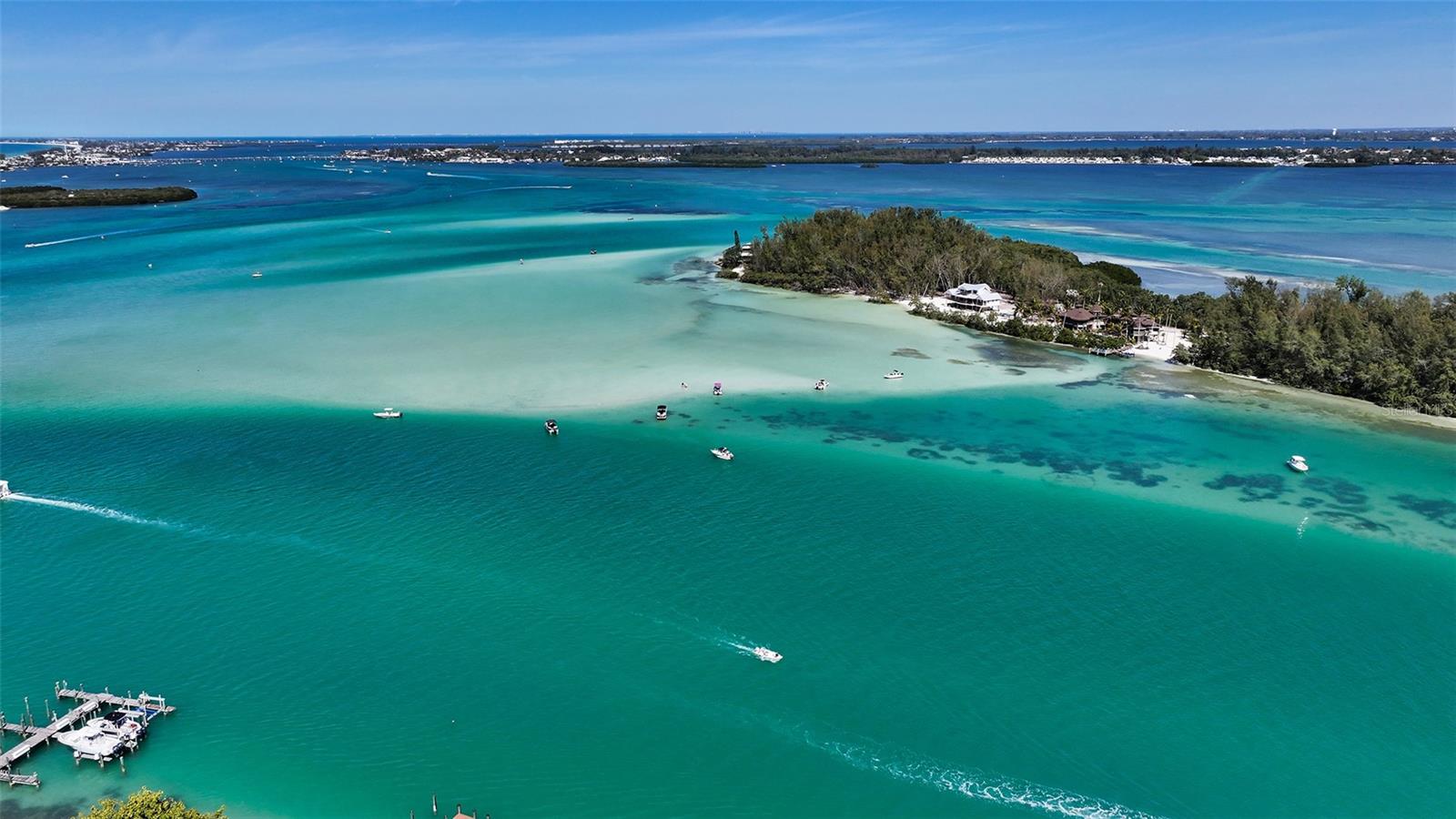 LONGBEACH ON LONGBOAT KEY - Residential