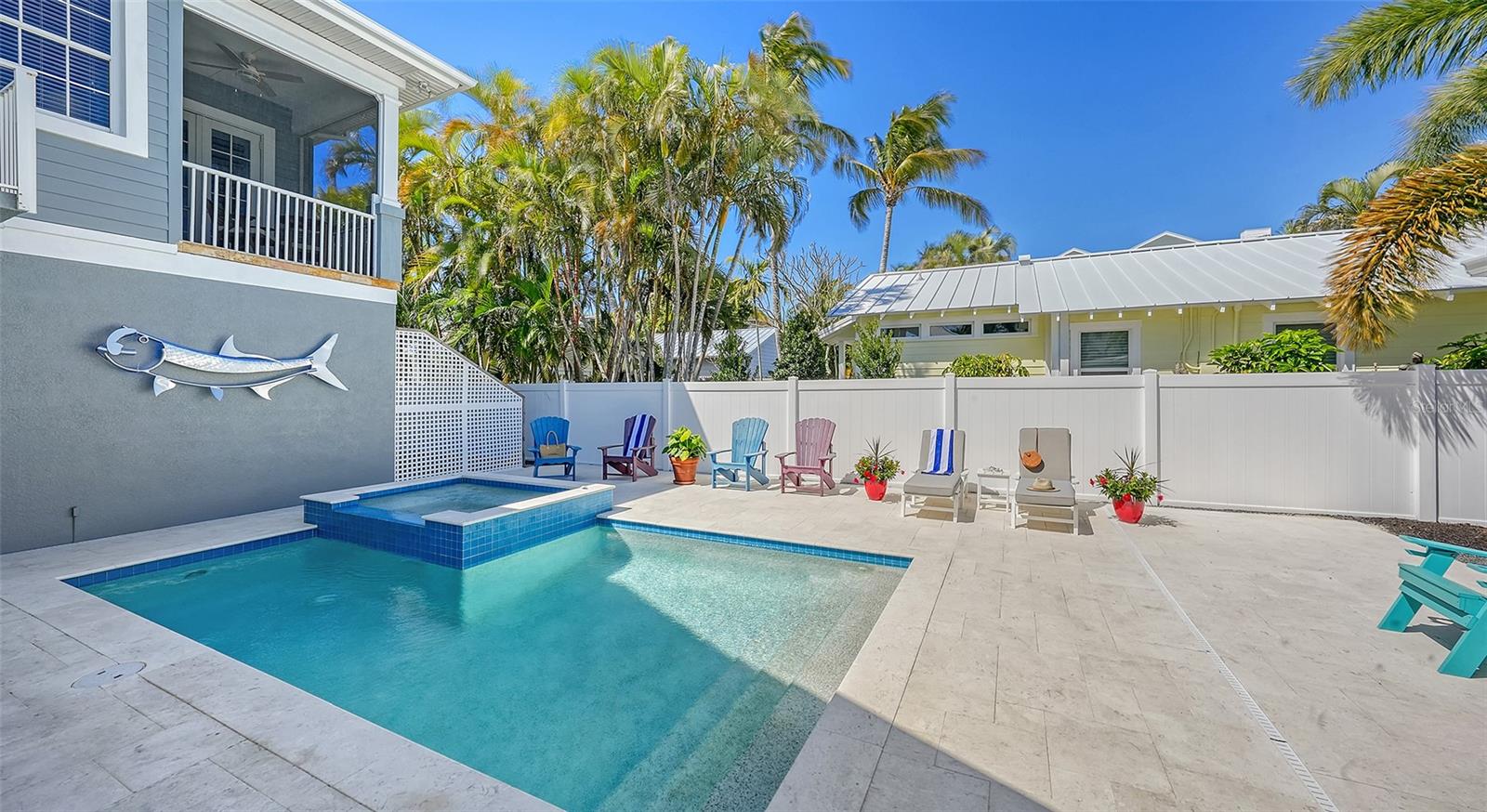 LONGBEACH ON LONGBOAT KEY - Residential