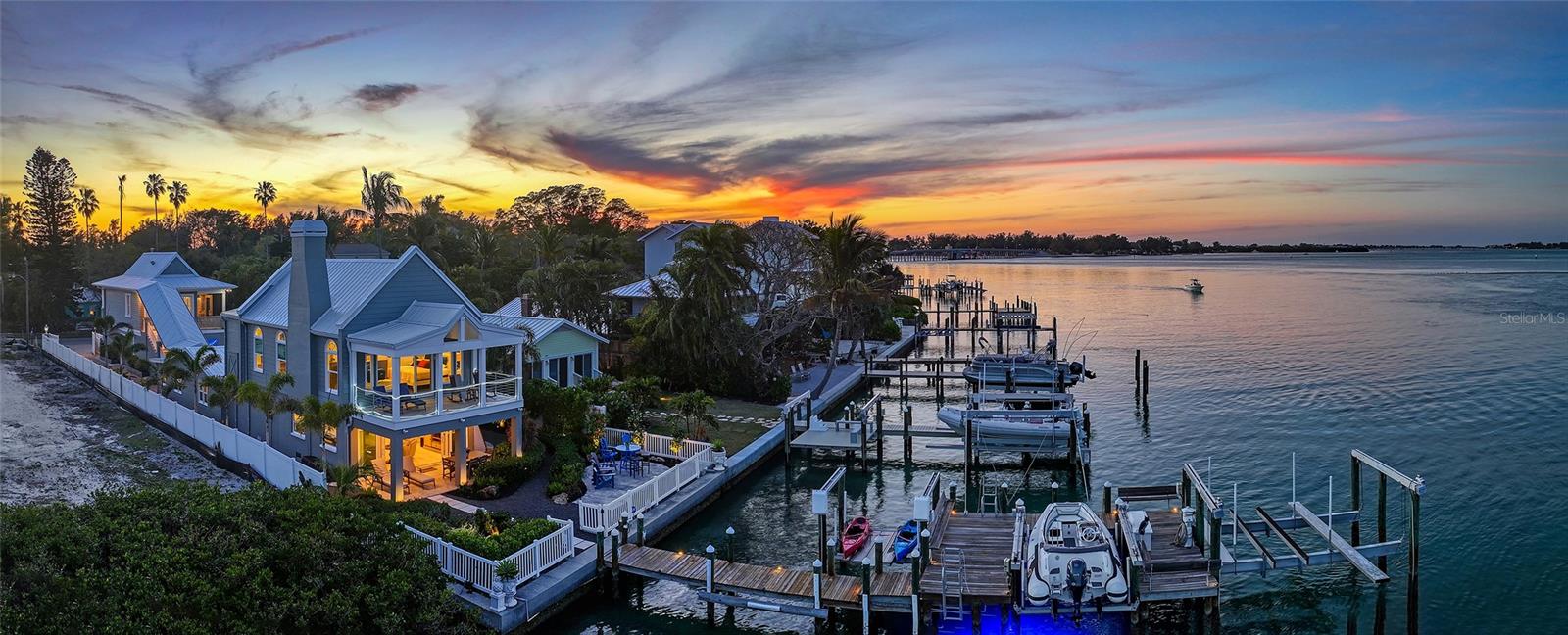 LONGBEACH ON LONGBOAT KEY - Residential