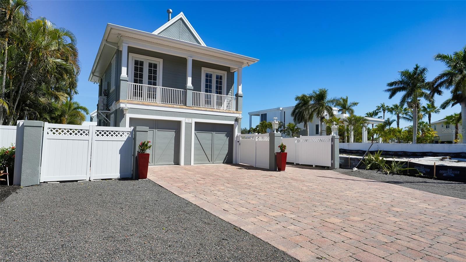 LONGBEACH ON LONGBOAT KEY - Residential