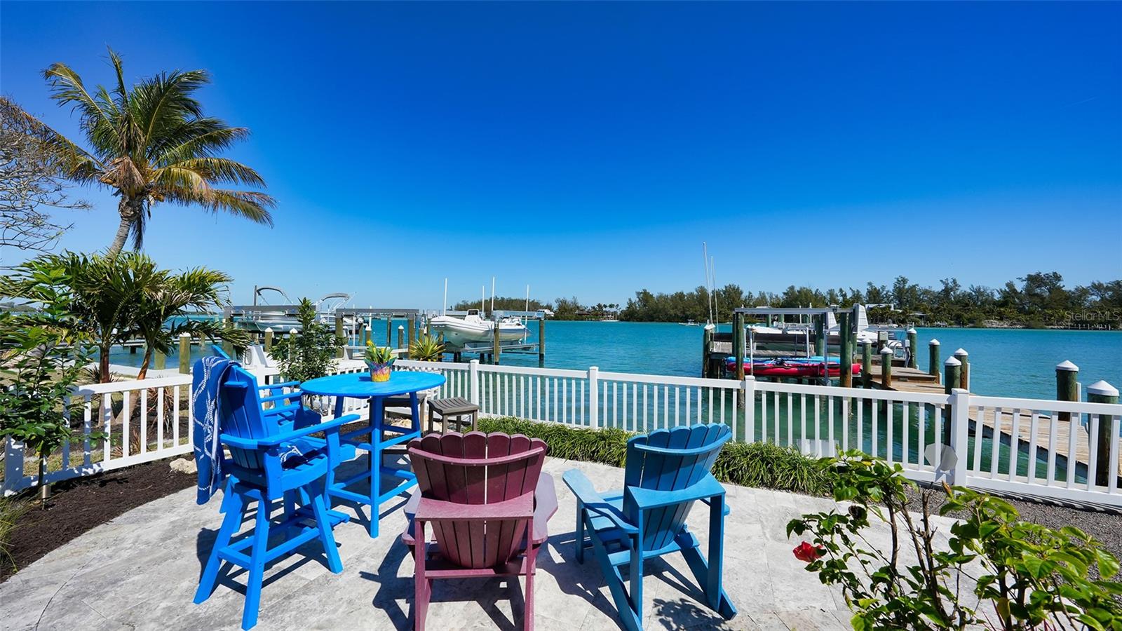 LONGBEACH ON LONGBOAT KEY - Residential