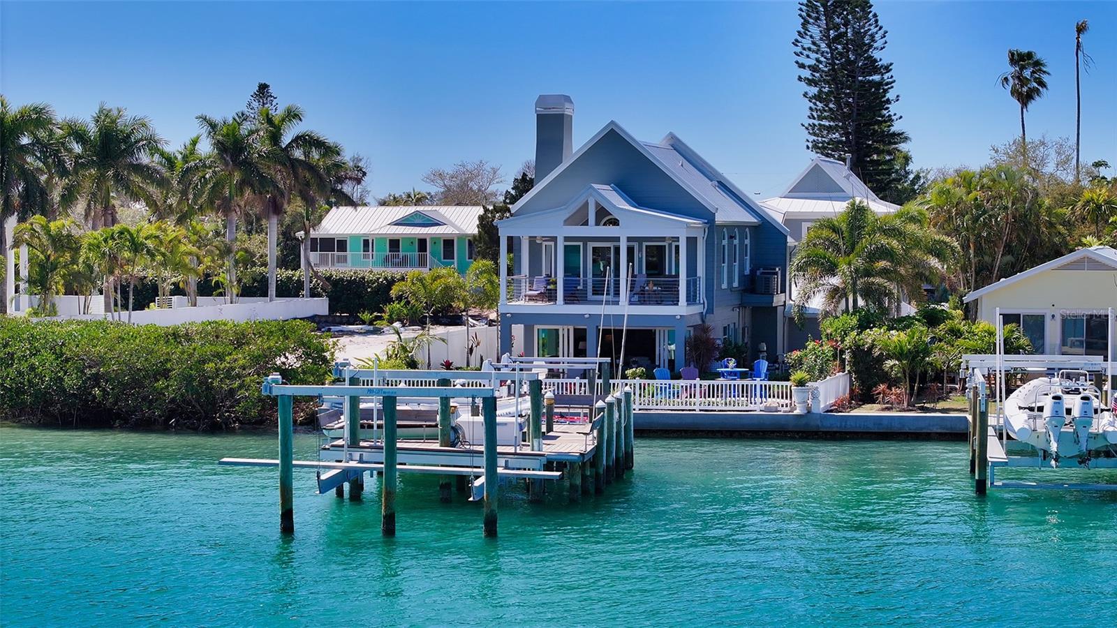 LONGBEACH ON LONGBOAT KEY - Residential