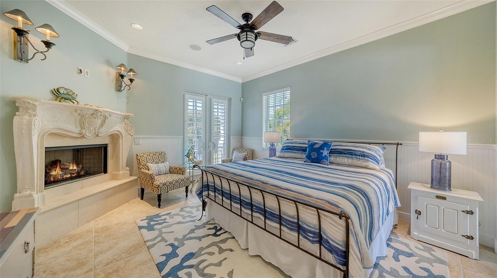 LONGBEACH ON LONGBOAT KEY - Residential