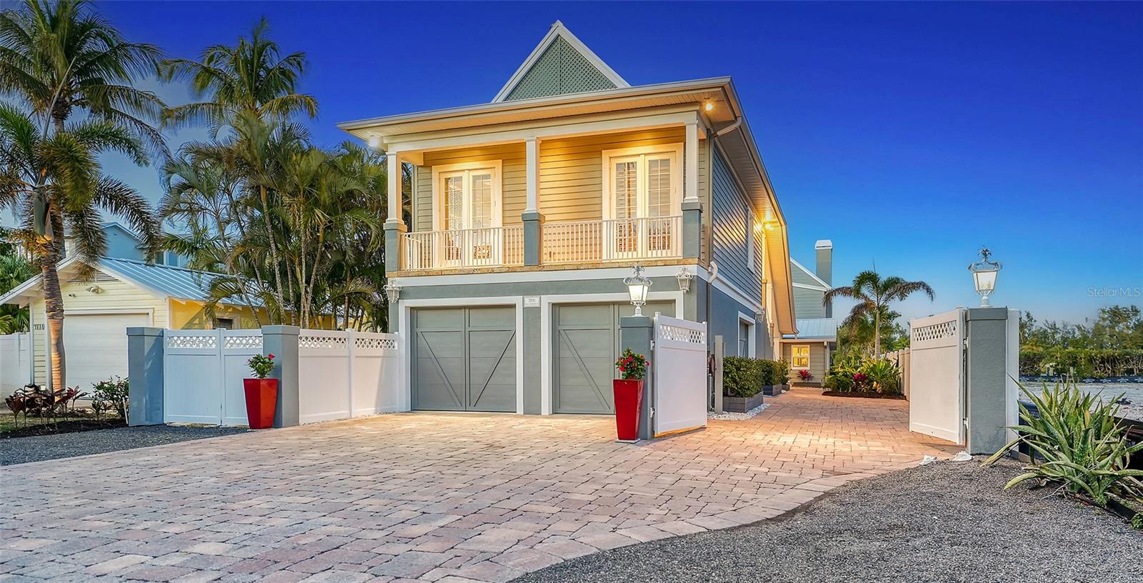 LONGBEACH ON LONGBOAT KEY - Residential