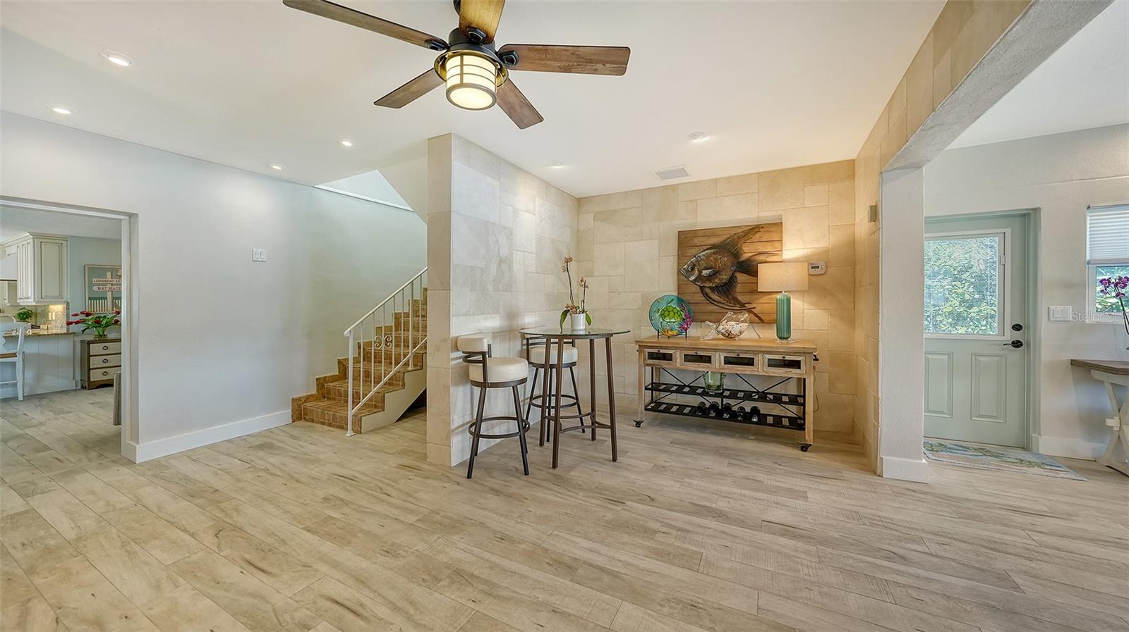 LONGBEACH ON LONGBOAT KEY - Residential