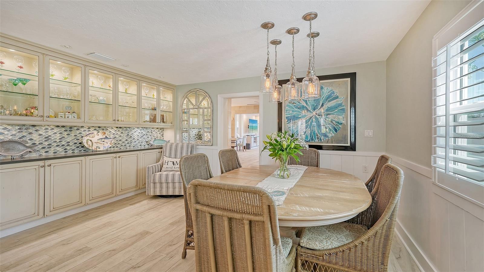 LONGBEACH ON LONGBOAT KEY - Residential