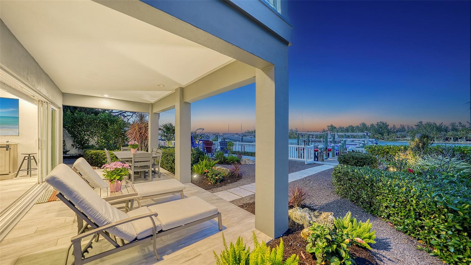 LONGBEACH ON LONGBOAT KEY - Residential