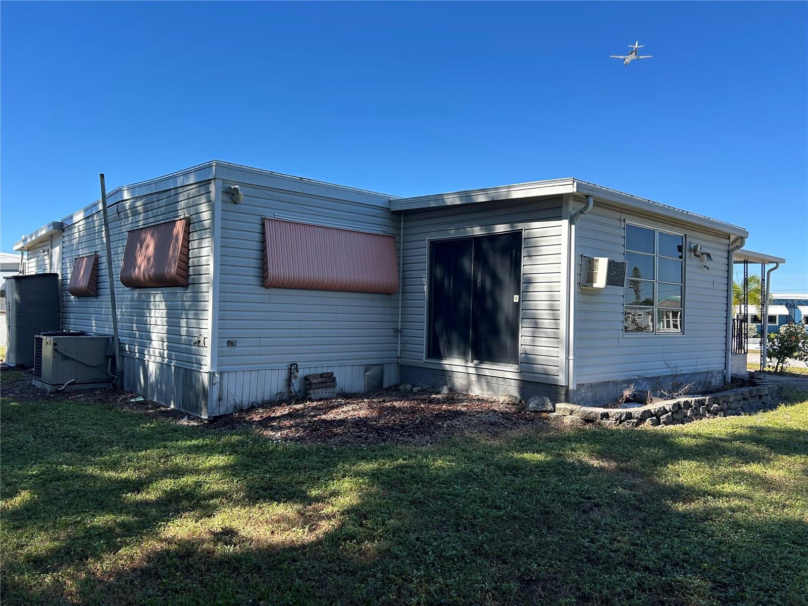 TRI-PAR ESTATES - Residential