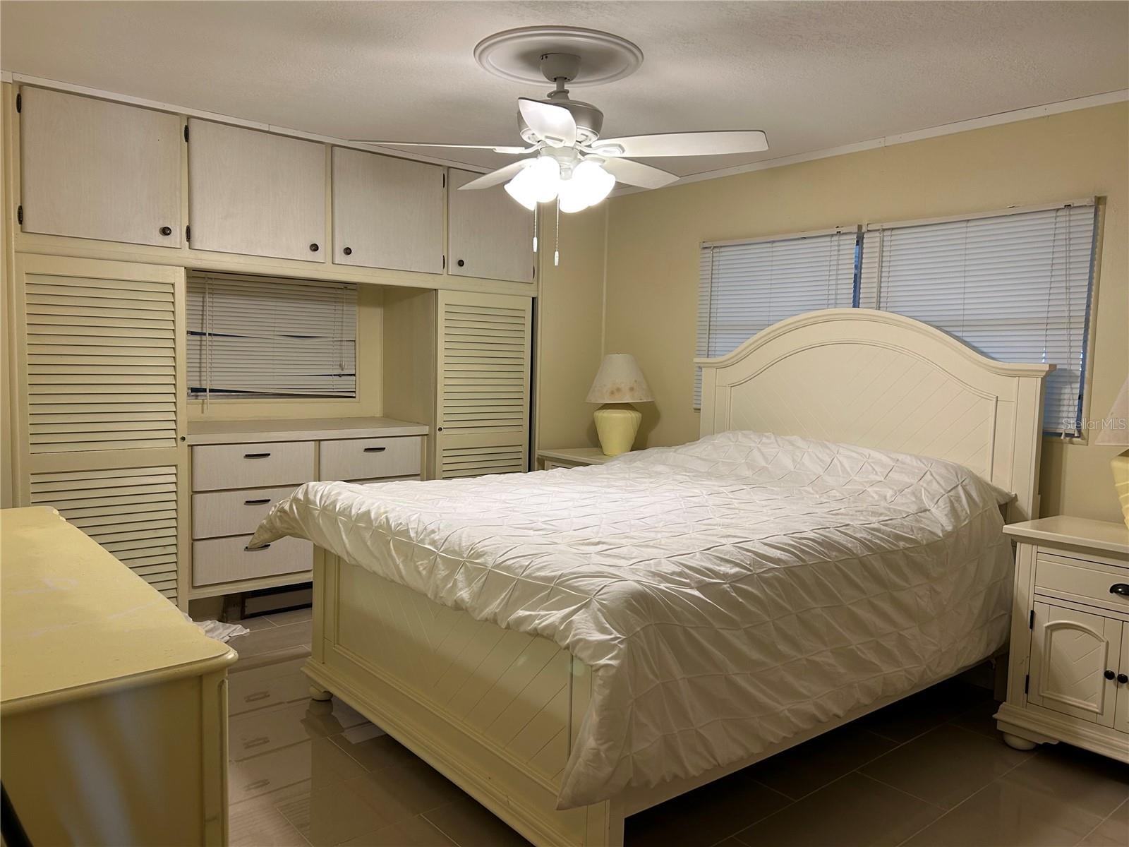 TRI-PAR ESTATES - Residential