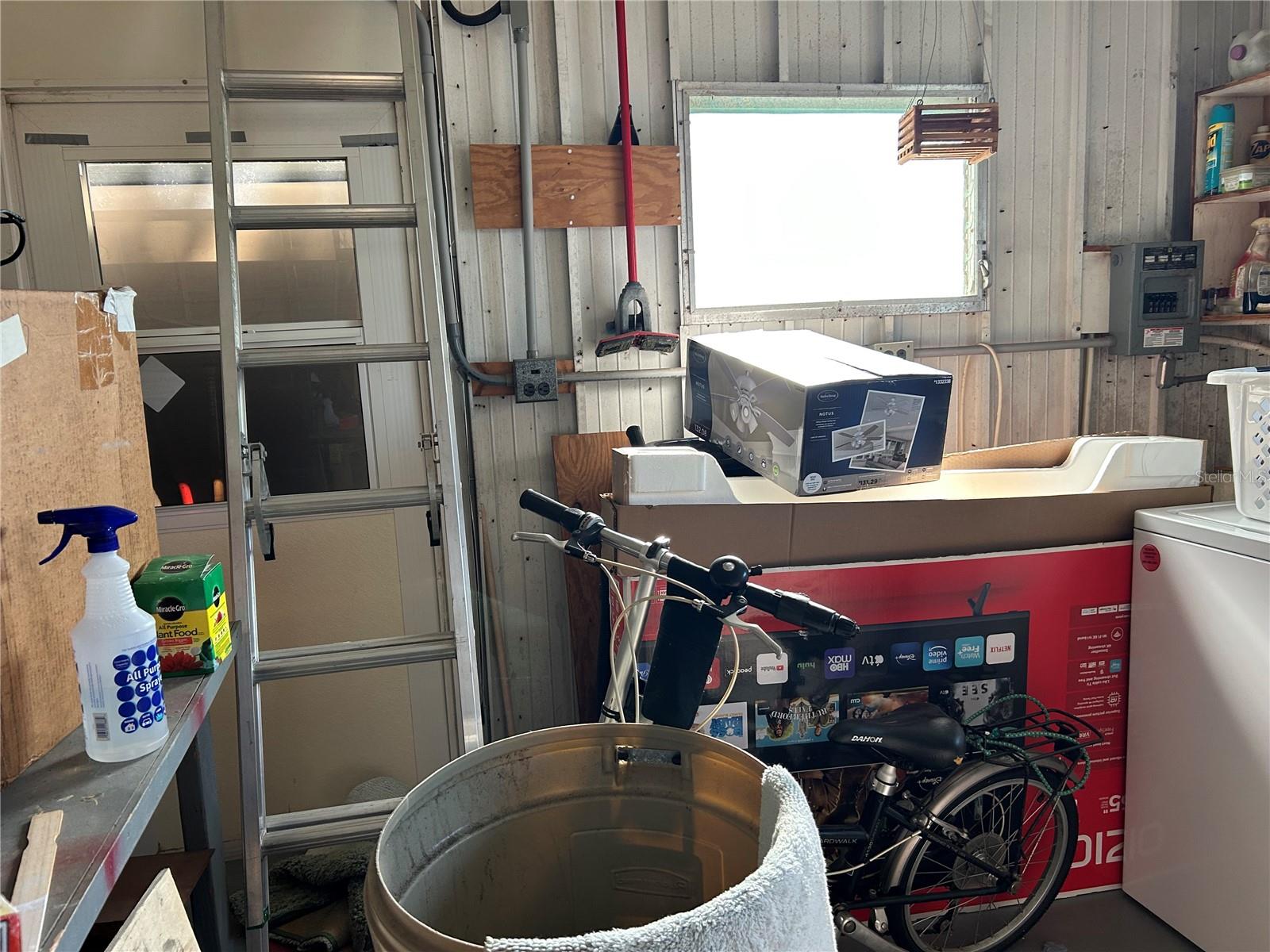 TRI-PAR ESTATES - Residential