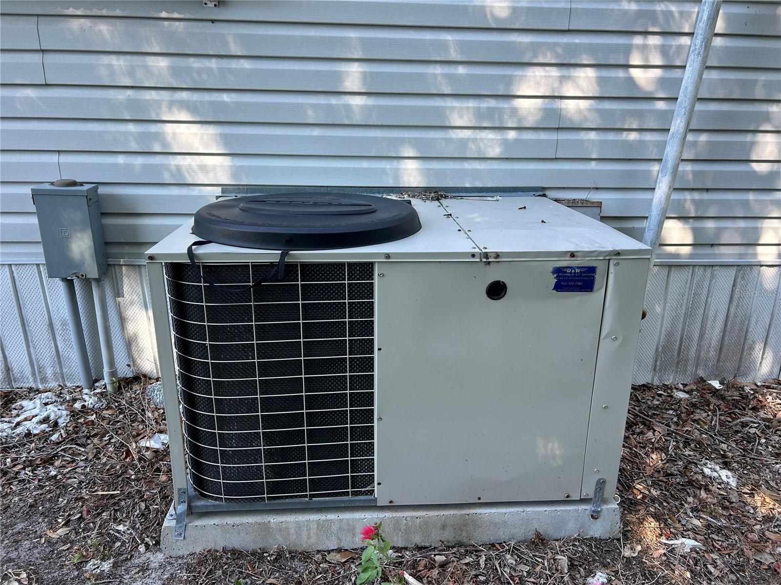 TRI-PAR ESTATES - Residential