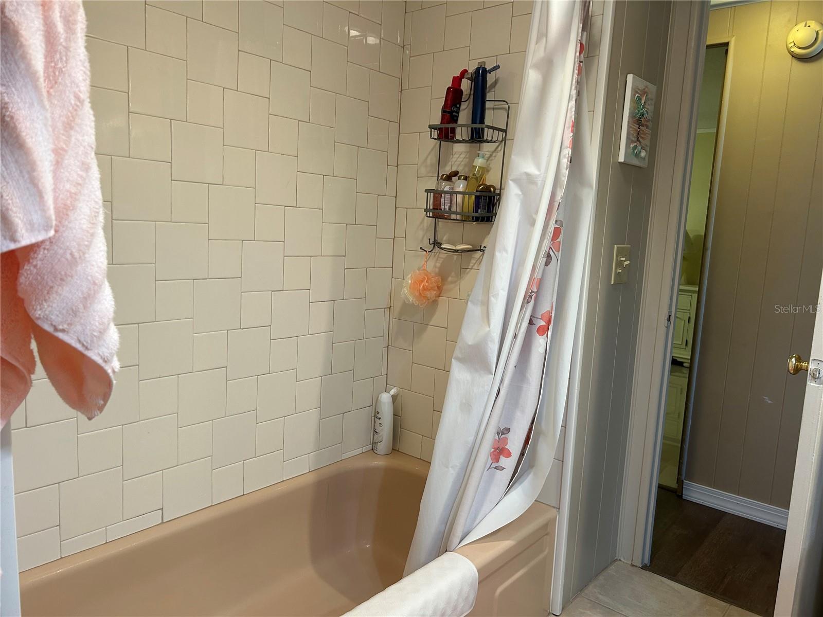 TRI-PAR ESTATES - Residential