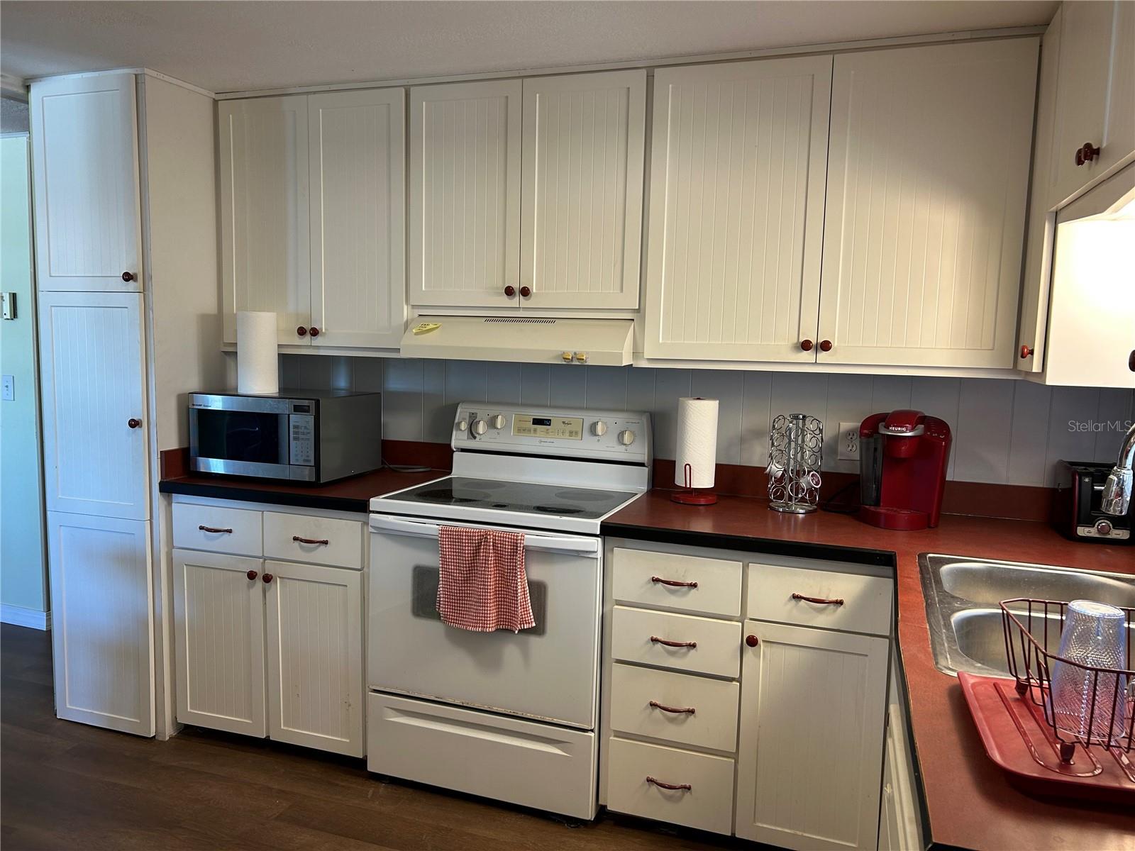 TRI-PAR ESTATES - Residential