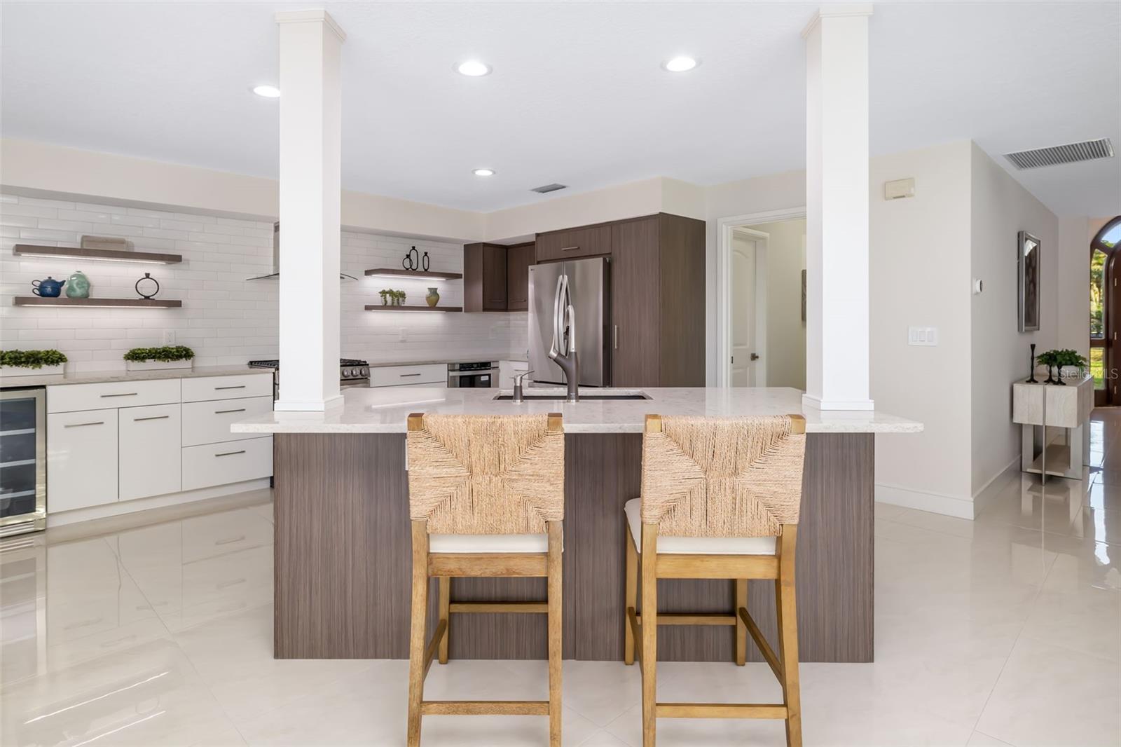 LIDO BEACH - Residential