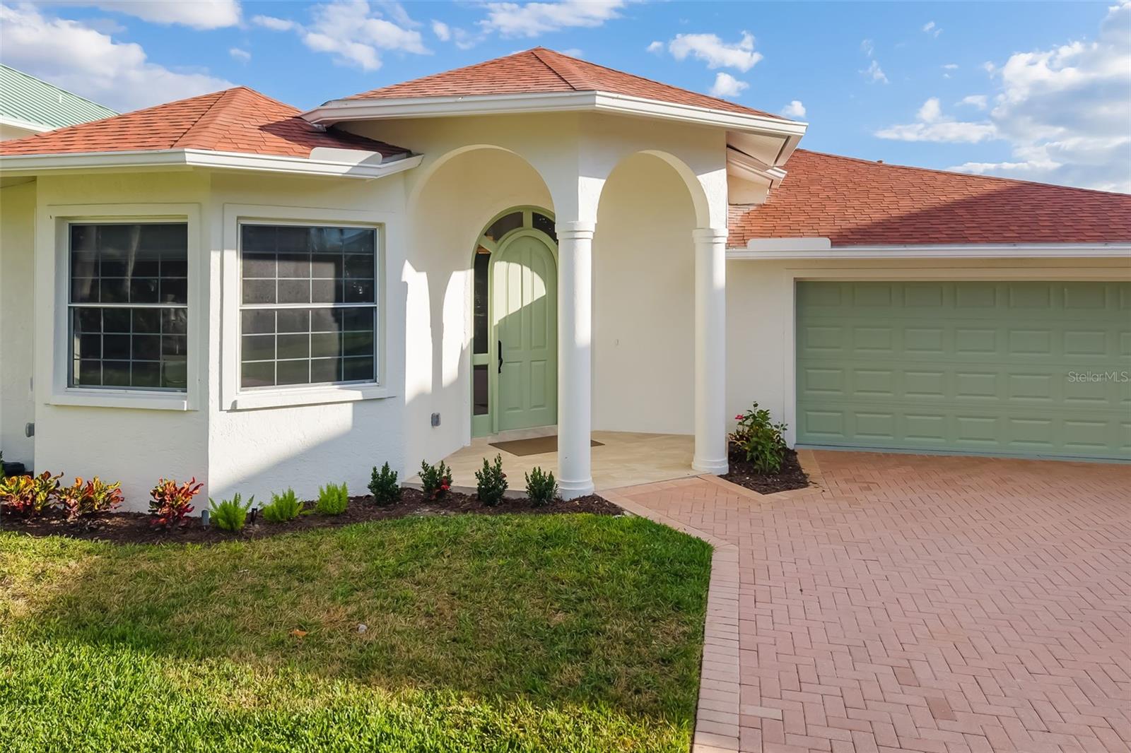 LIDO BEACH - Residential