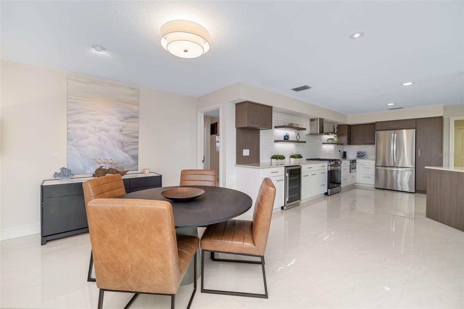 LIDO BEACH - Residential