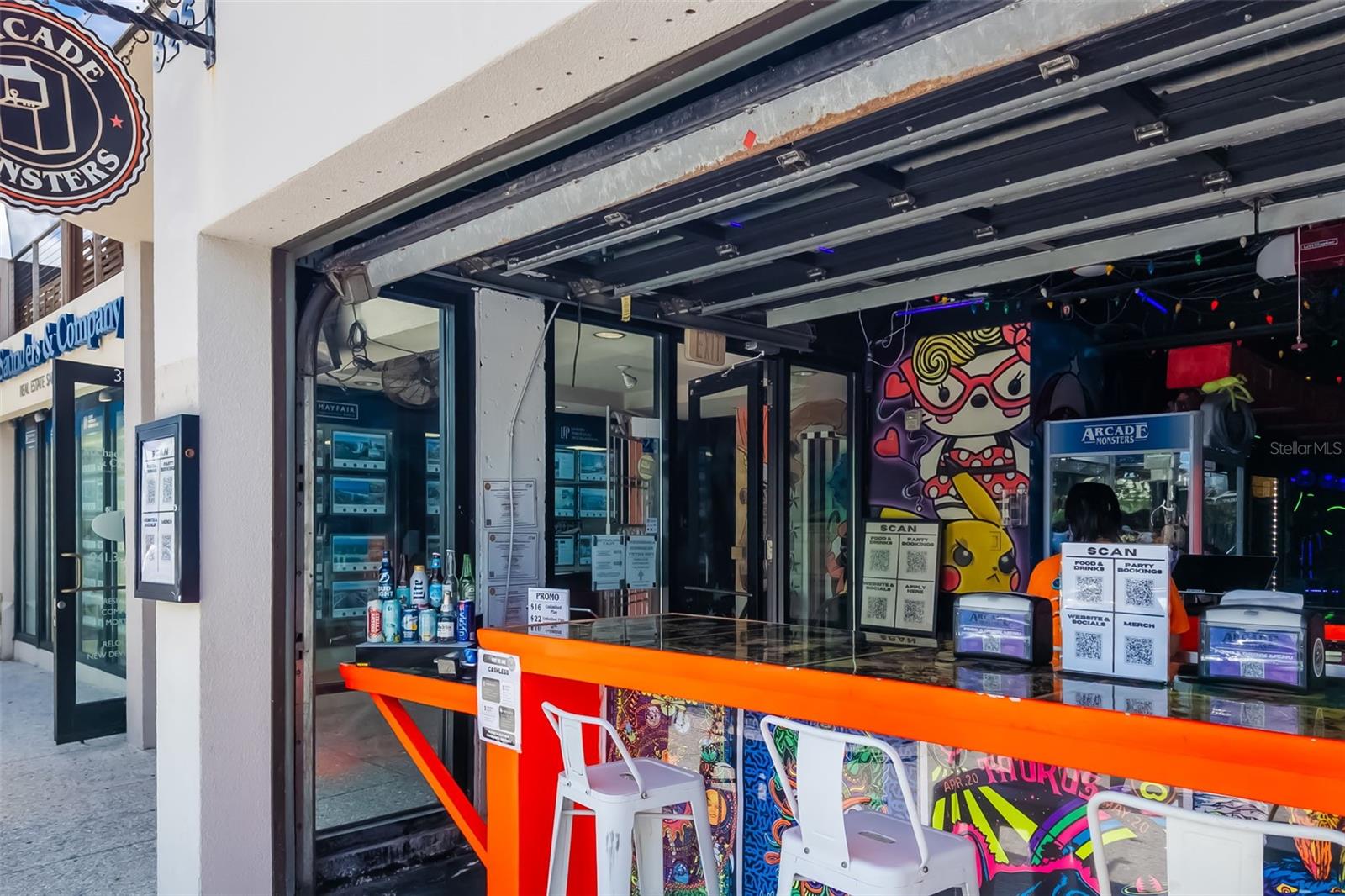 LIDO BEACH - Residential