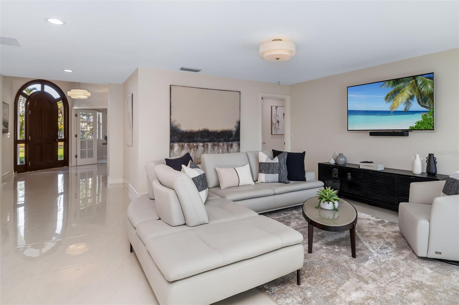 LIDO BEACH - Residential