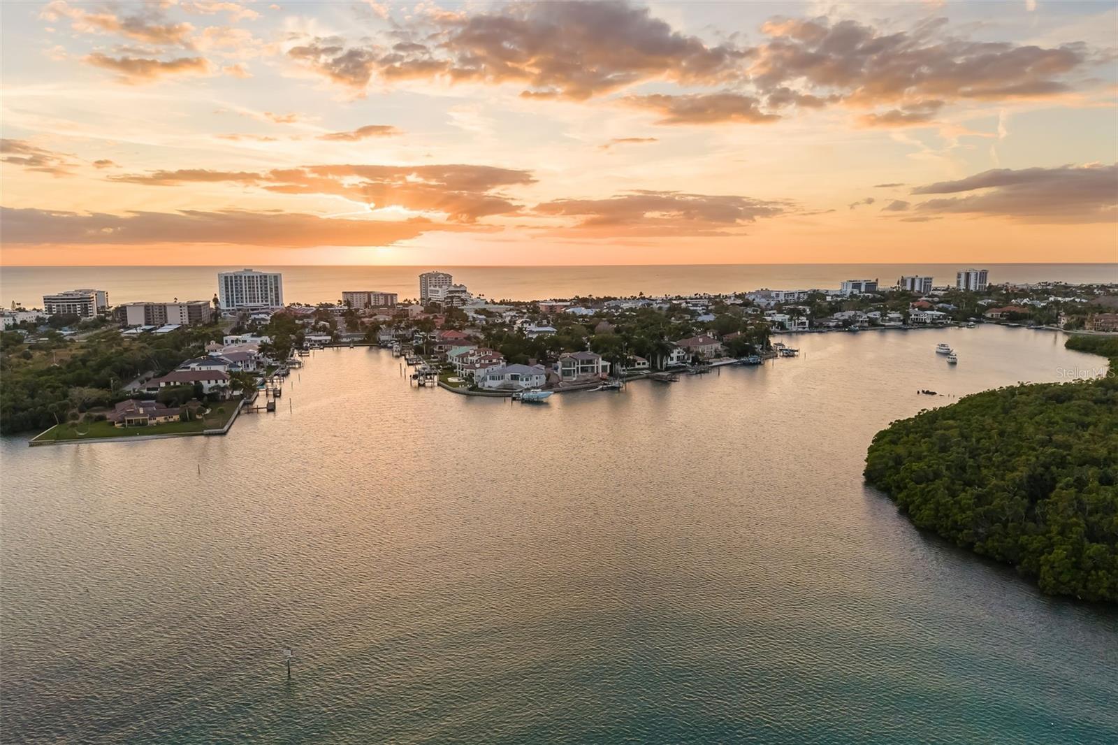 LIDO BEACH - Residential