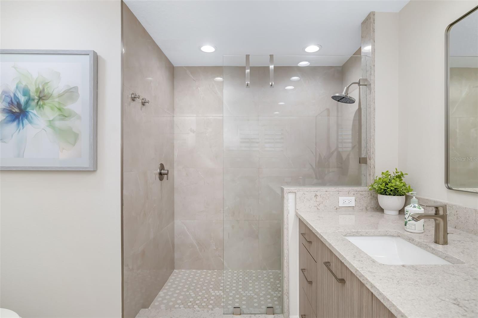 LIDO BEACH - Residential