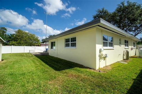 A home in LARGO