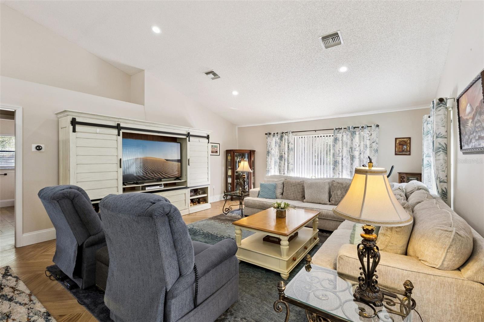 MAGDA ESTATES - Residential