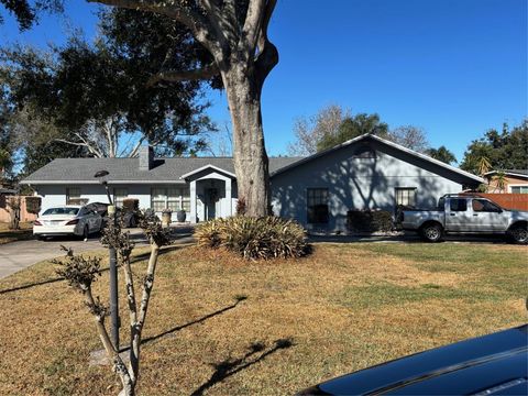 Photo of 5720 Padgett Circle, Orlando, FL 32839 (MLS # O6382949)