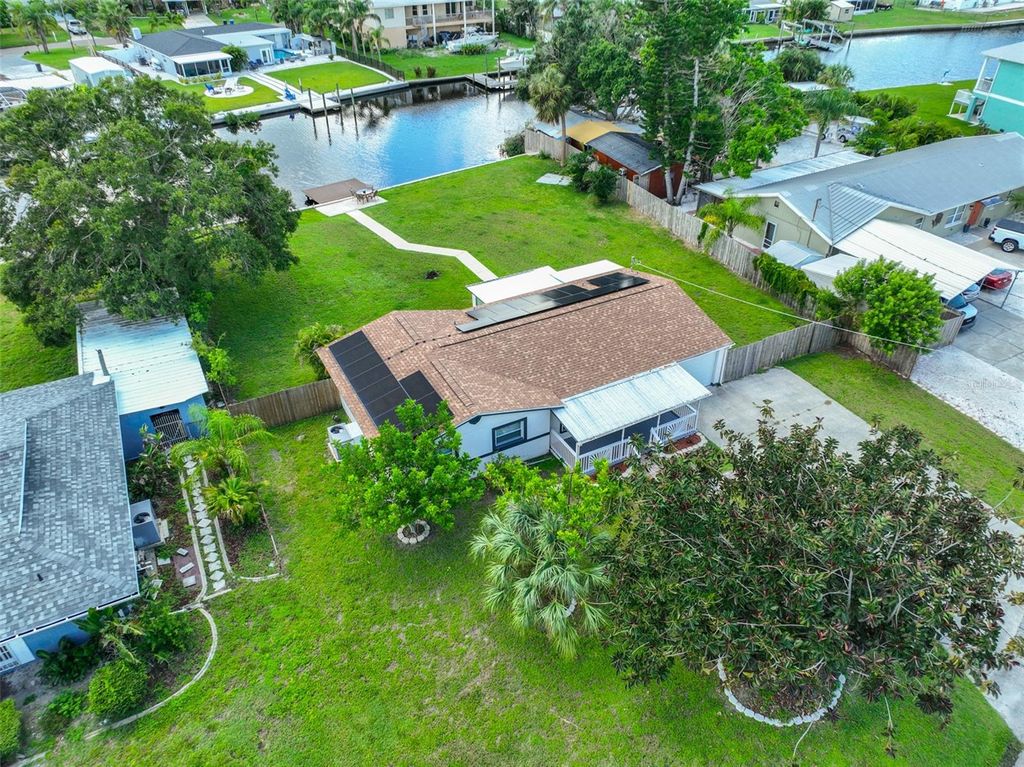 Photo of 812 White Heron Boulevard, Ruskin, FL 33570 (MLS # TB8419260)