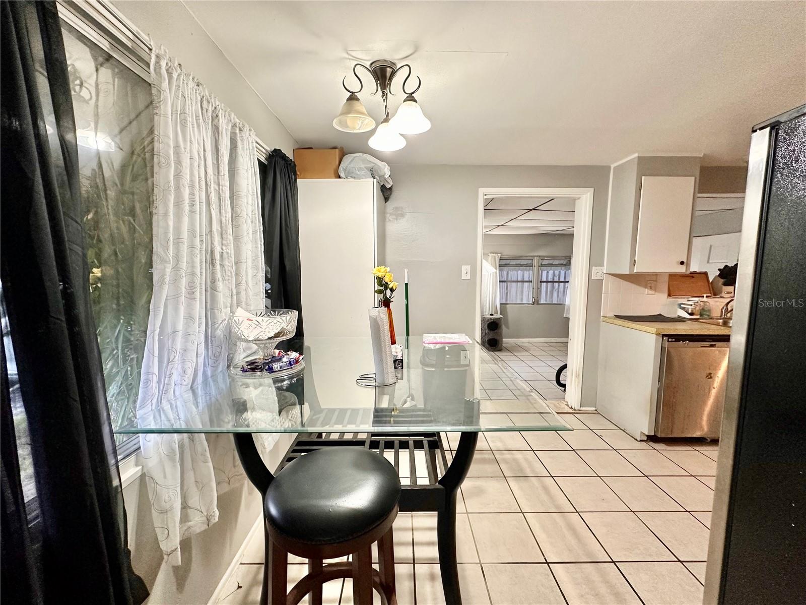 SEMINOLE GARDENS - Residential