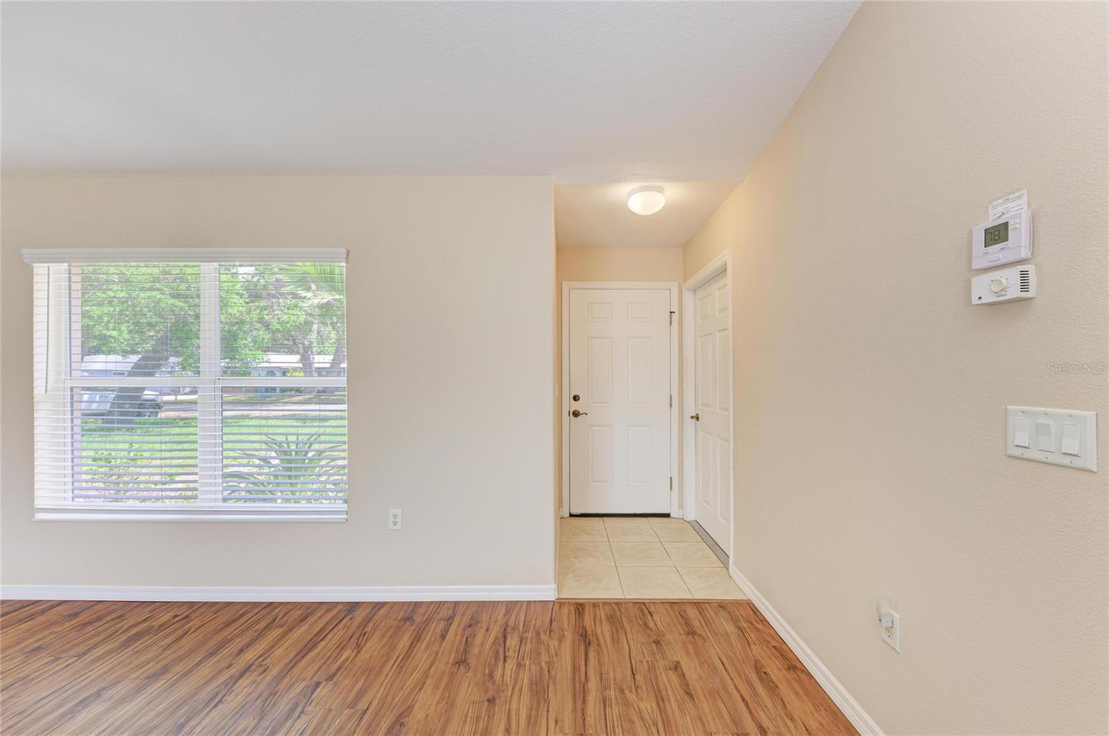 SOUTH VENICE - Residential