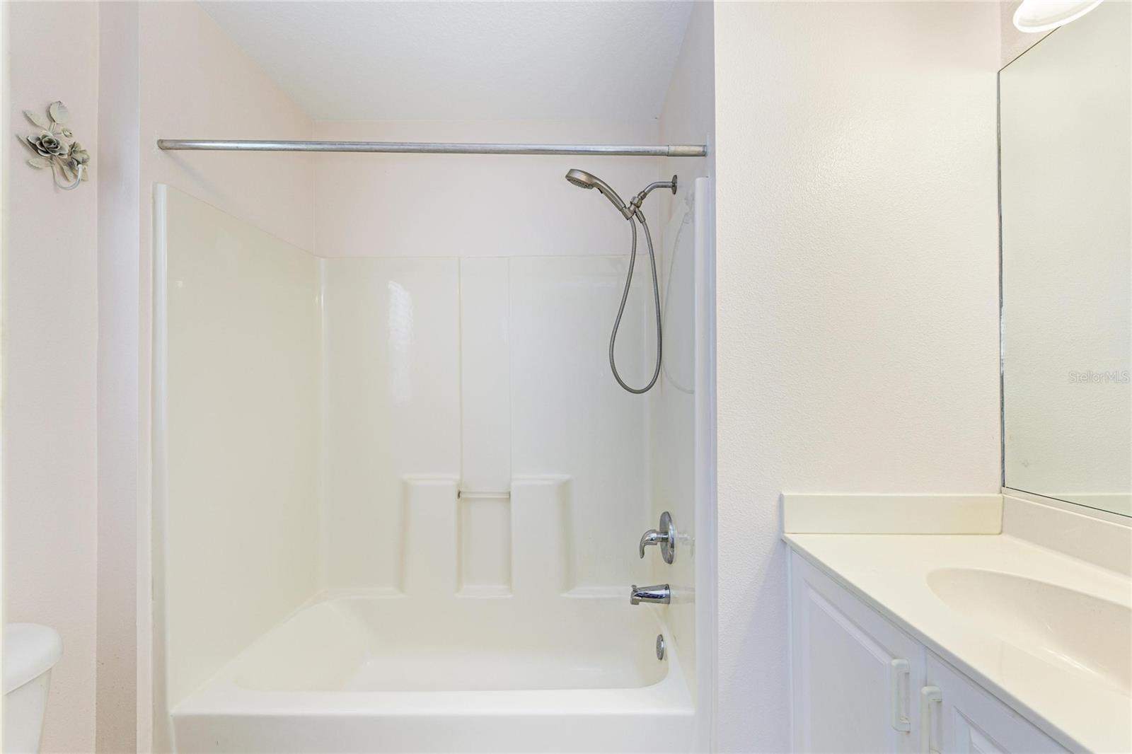 SOUTH VENICE - Residential