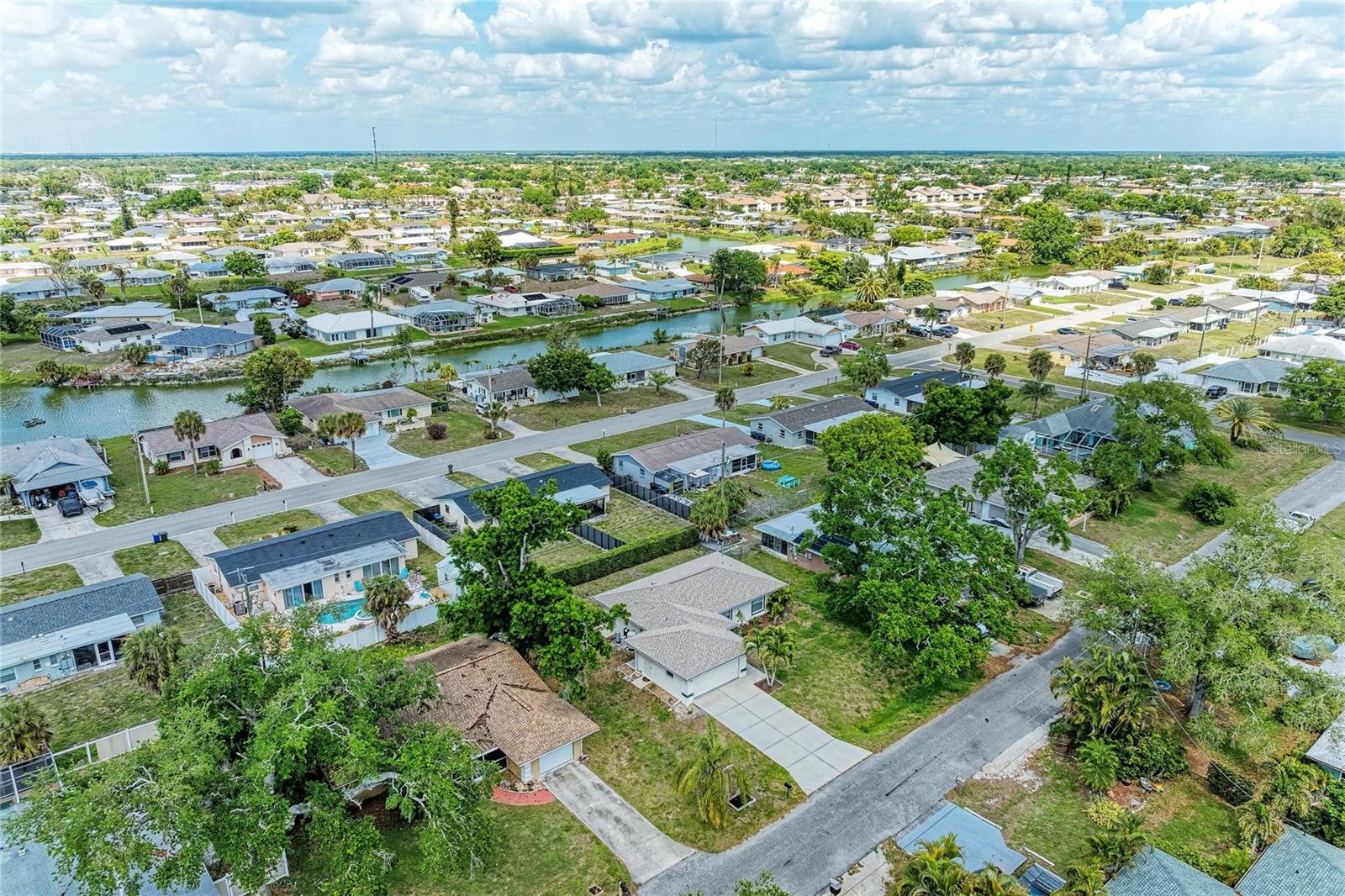 SOUTH VENICE - Residential