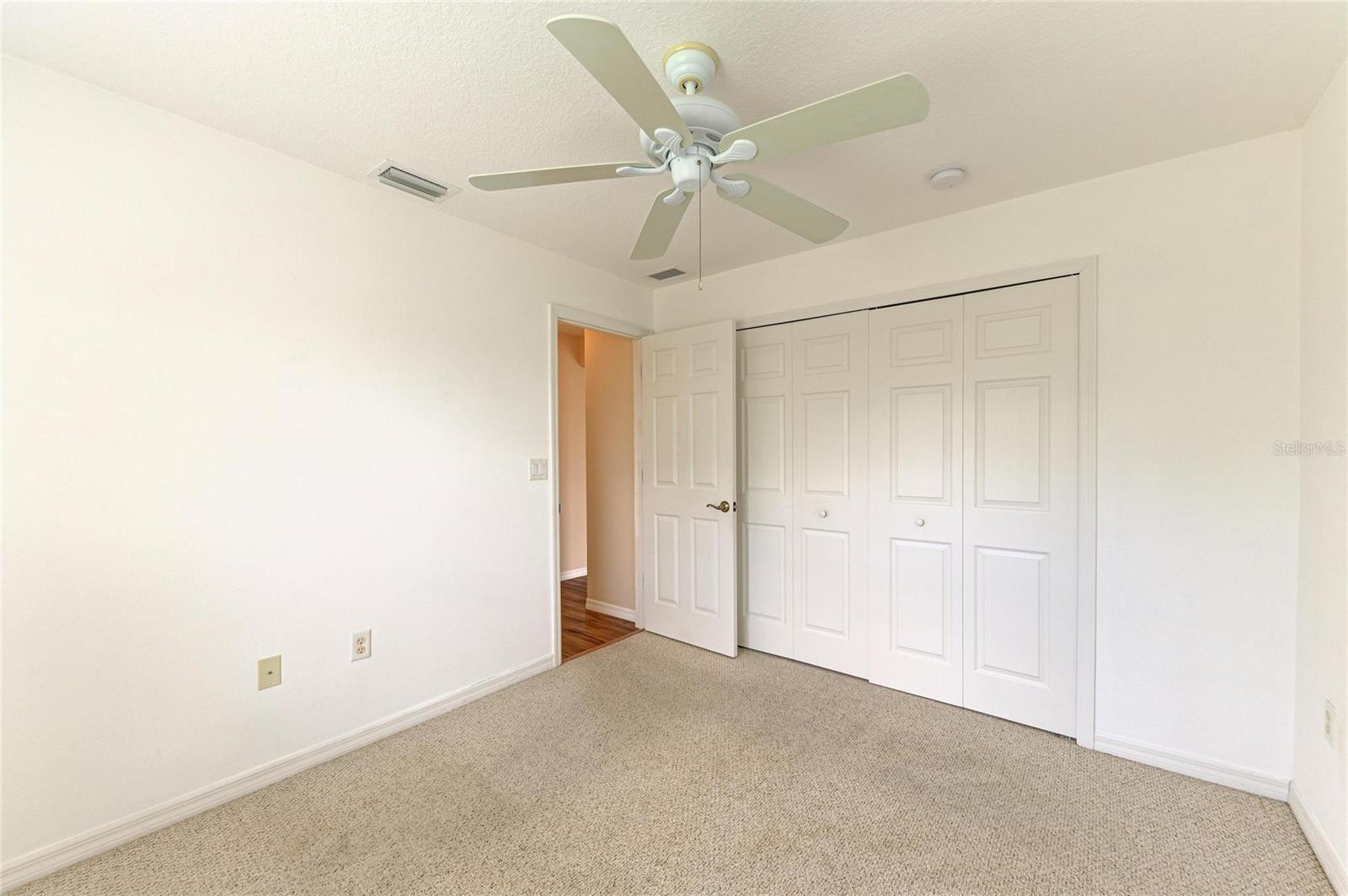 SOUTH VENICE - Residential