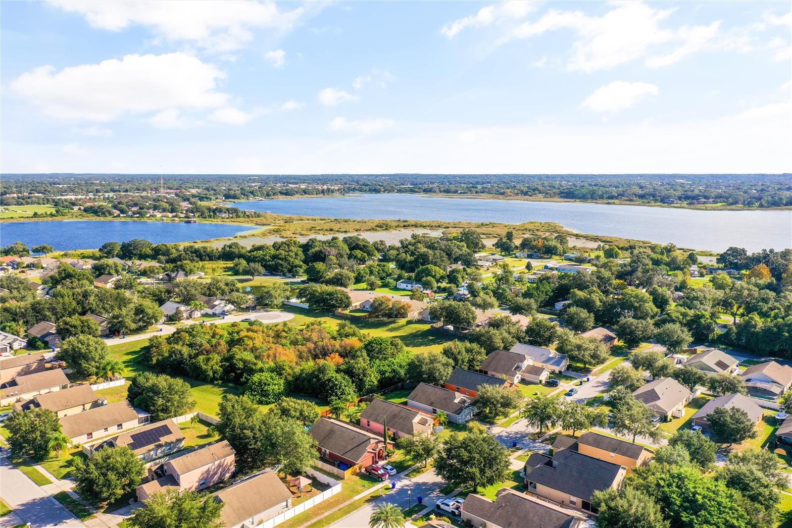 CHELSEA OAKS - Residential