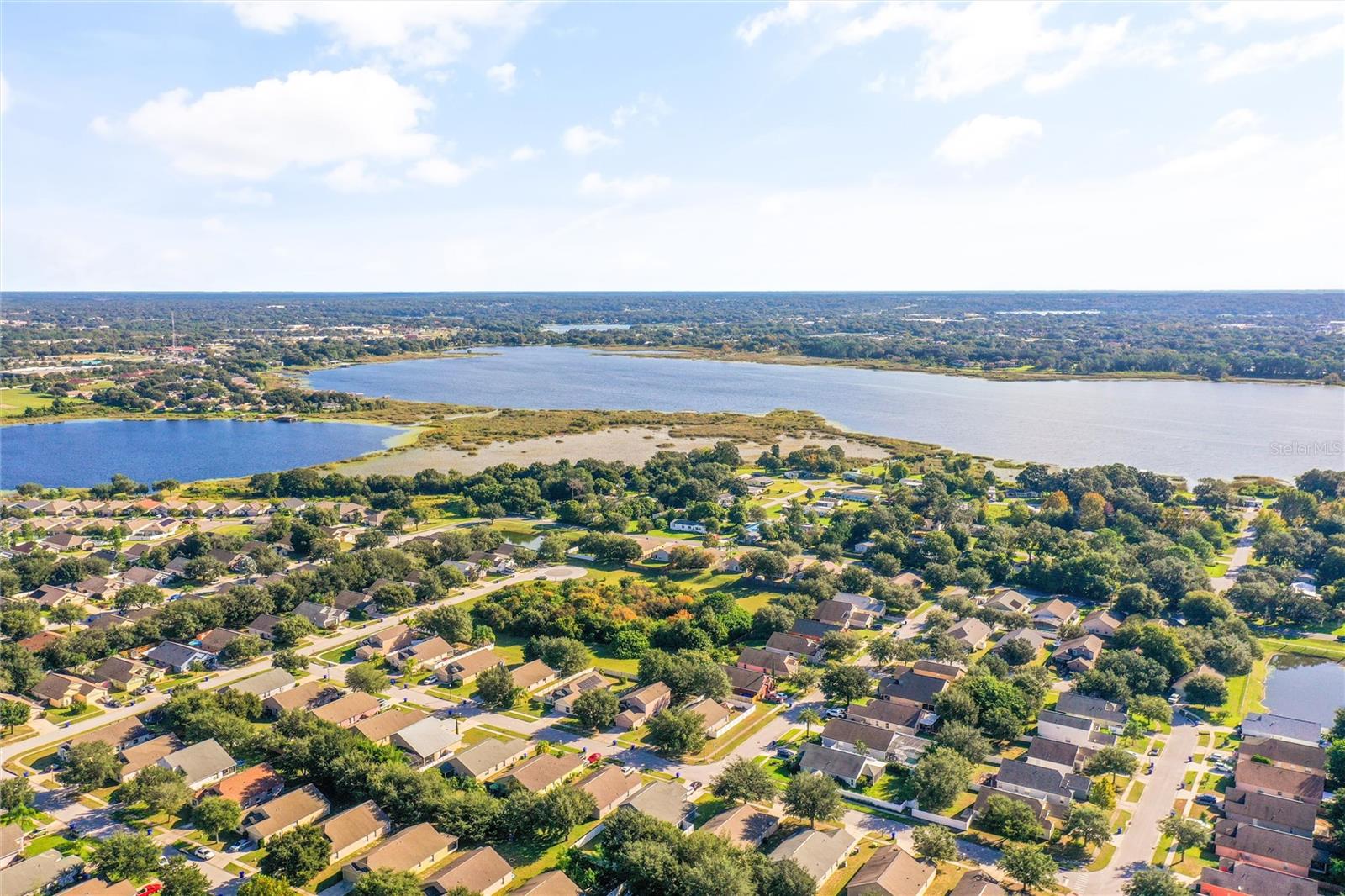 CHELSEA OAKS - Residential