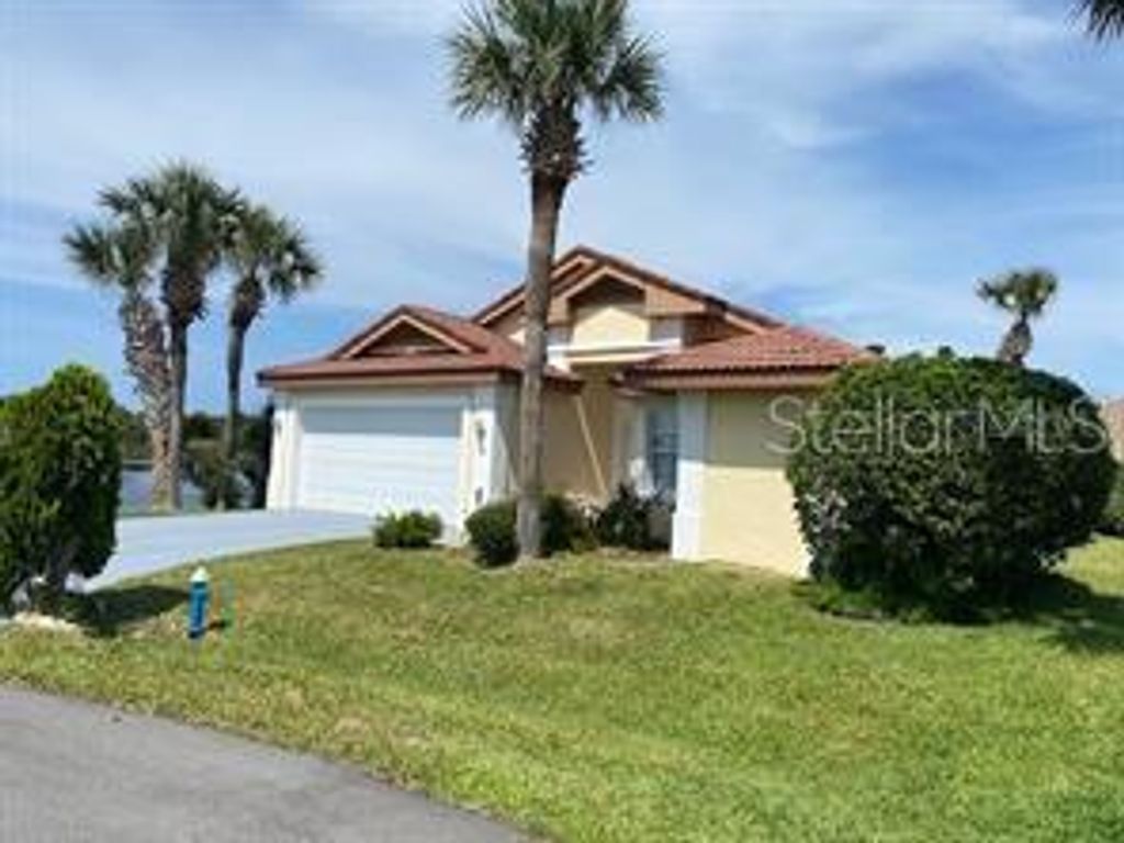 Photo of 30 San Rafael Court, Palm Coast, FL 32137 (MLS # FC311433)